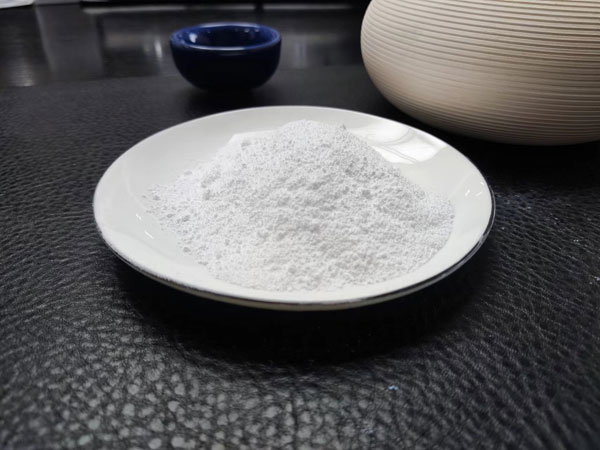 �{��ʯӢ��